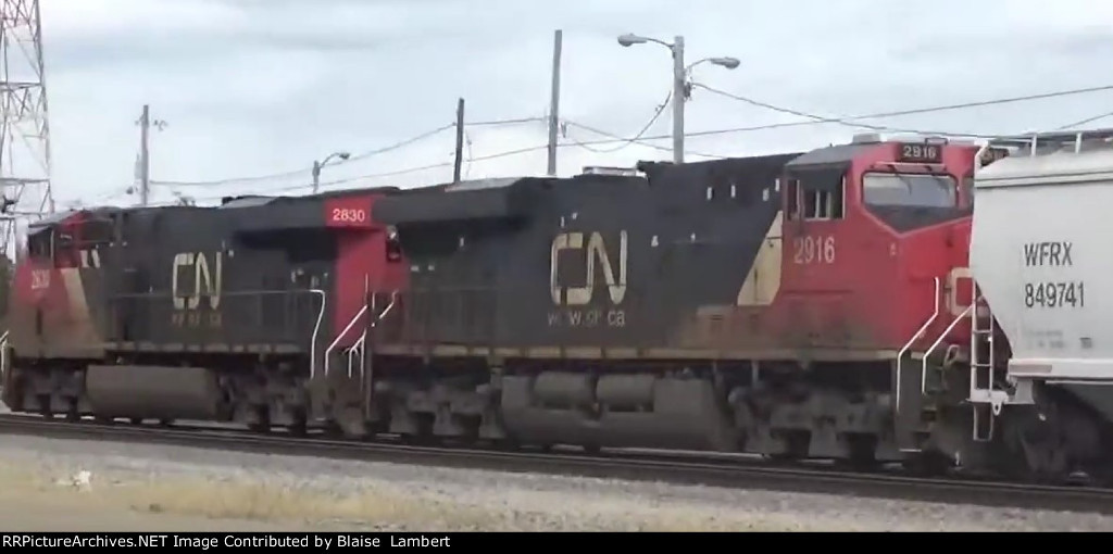 CN grain train